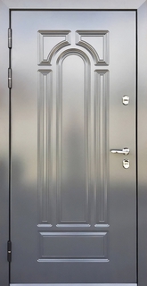 Стальная дверь с терморазрывом для загородного дома (серые панели МДФ)